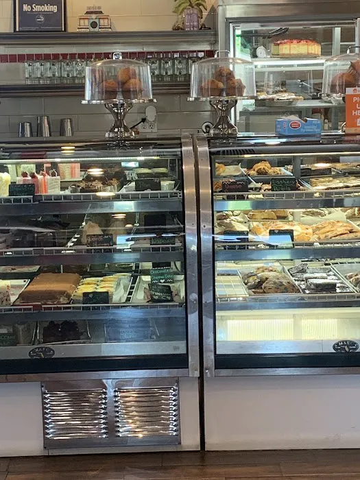 Cross Bay Diner Picture 2