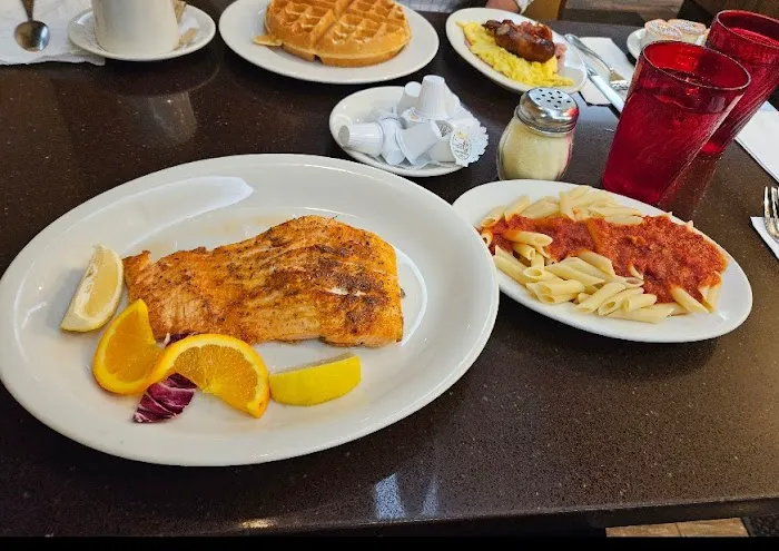 Cross Bay Diner Picture 5