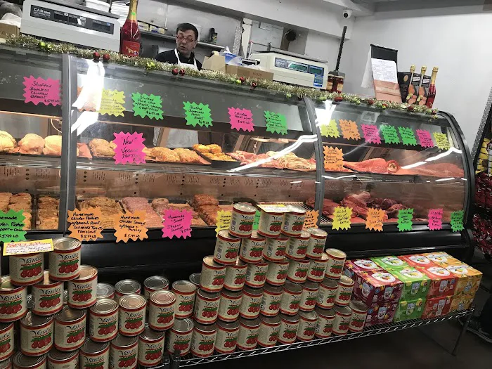 Sal's Food Market Picture 5