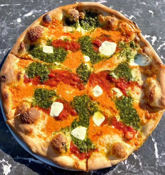 DiVino Pizzeria Restaurant Picture 3