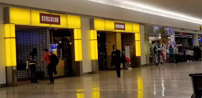 Revolucion Picture 7