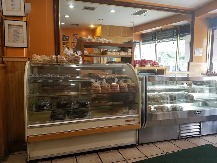 G's Eatery & Bakery Picture 4