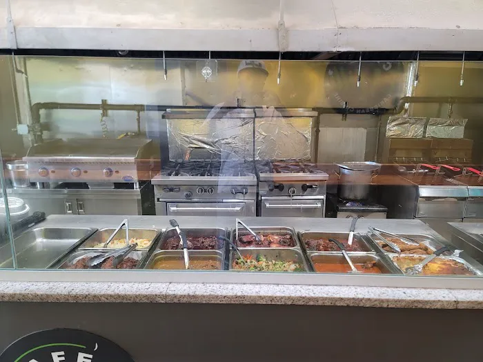 4 Milli Cafe & Caribbean Cuisine INC Picture 7