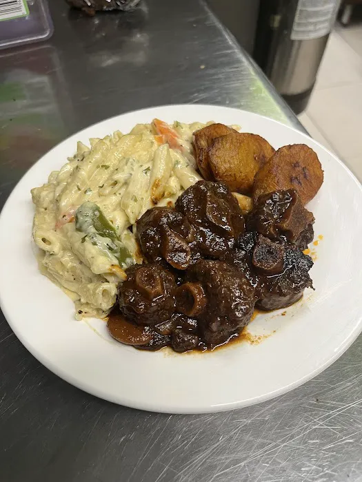 4 Milli Cafe & Caribbean Cuisine INC Picture 10