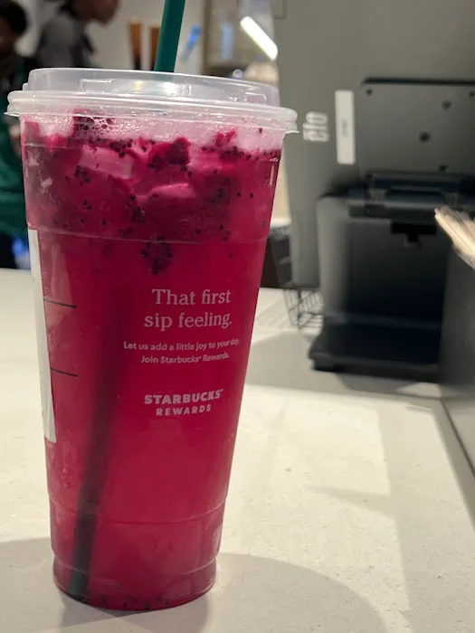 Starbucks Picture 4