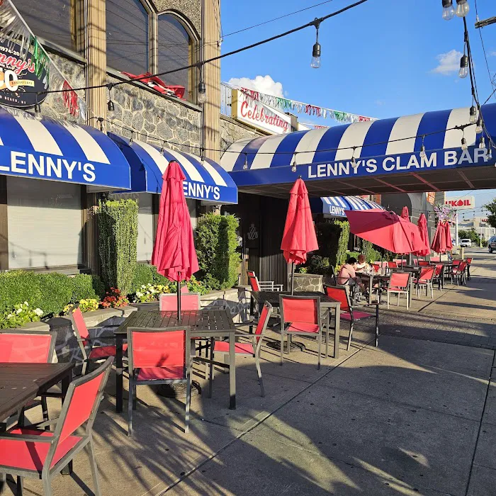 Lenny's Clam Bar Picture 9
