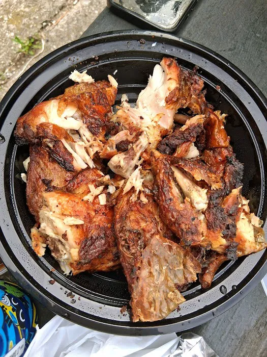 Peppa's Jerk Chicken (Queens) Picture 1