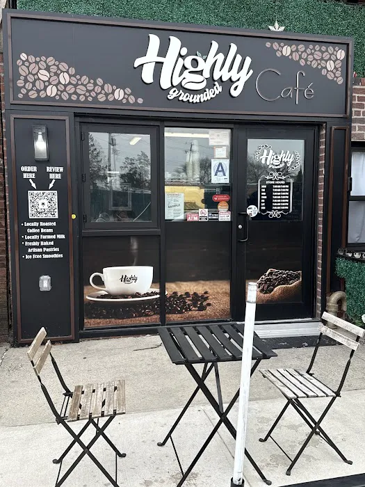 Highly Grounded Cafe Picture 5