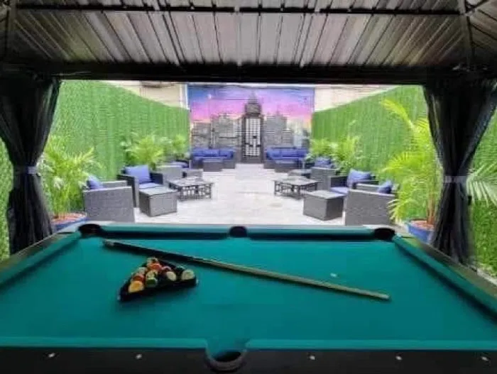 Mack Daddy's Bar Picture 4