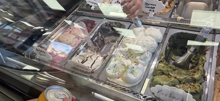 Dagan Kosher Pizza Picture 1