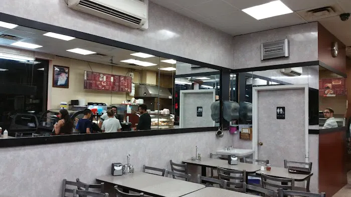 Dagan Kosher Pizza Picture 8