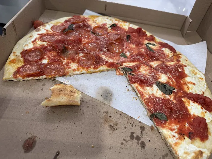 D'Amore , Italian Restaurant, Bar ,Dining & Pizzeria - Mill Basin , Brooklyn, NY Picture 10