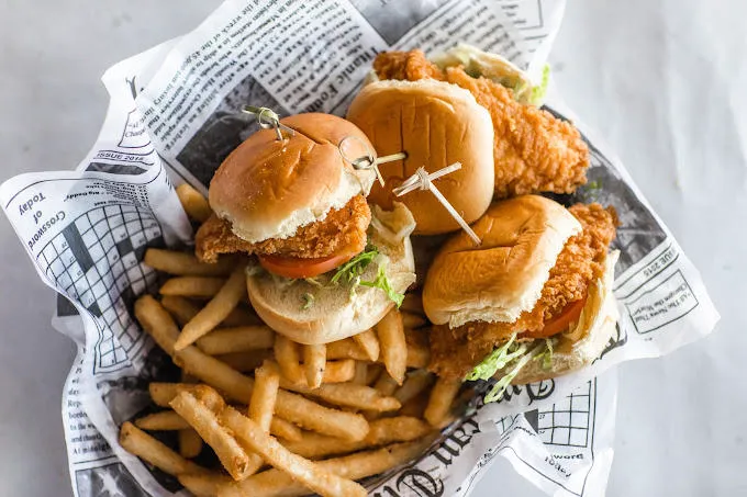 Hook & Reel Cajun Seafood & Bar Picture 3