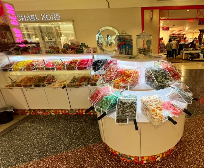 Sugar Bear Candy Store - Best Candy Store in Kings Plaza NY Picture 10