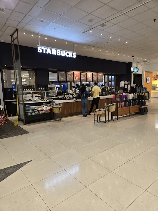 Starbucks (Mall Location) Picture 6
