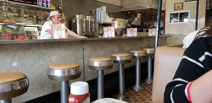 George's Luncheonette Picture 1