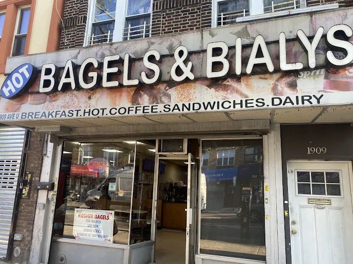 Hot Bagels and Bialys Picture 2