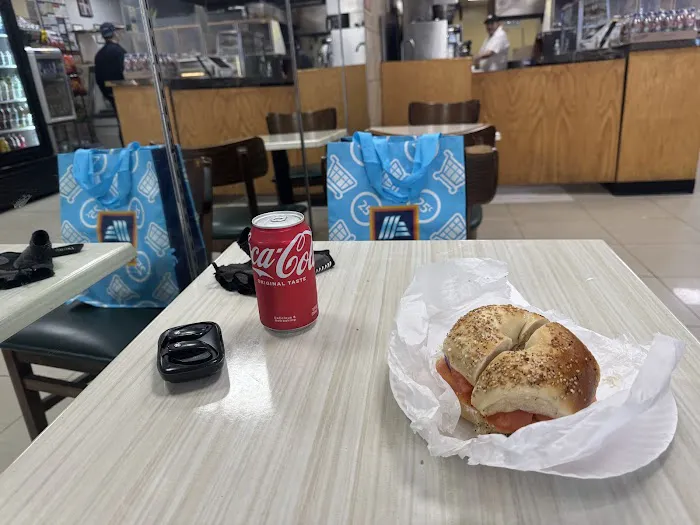 Hot Bagels and Bialys Picture 3