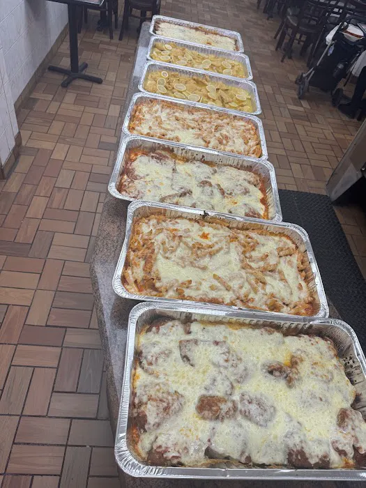 Luigi's Pizzeria Picture 6