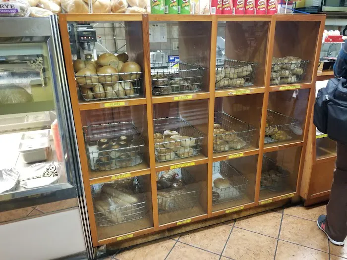 Bagel Bob Picture 8