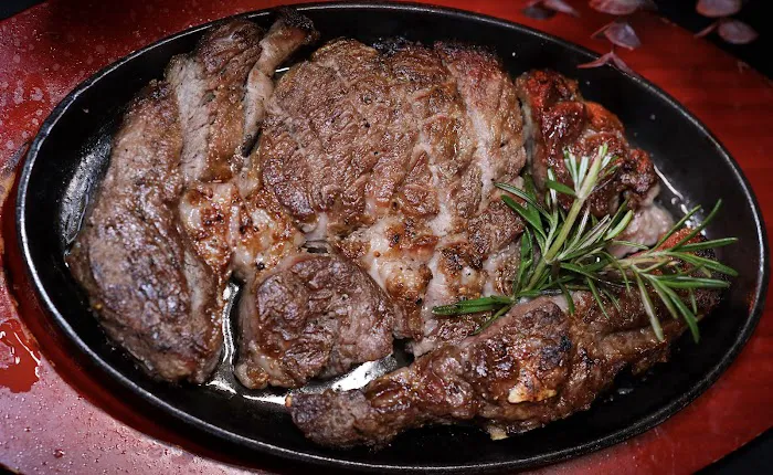 Lé Chai Steakhouse & Restaurant Brooklyn Picture 4