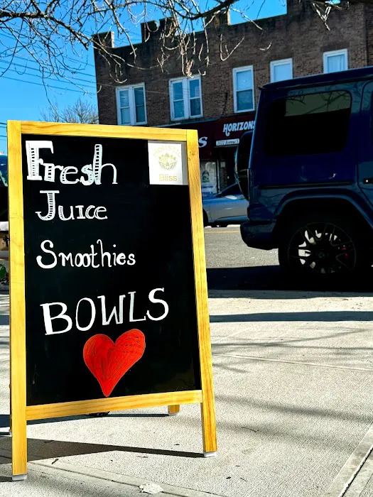 Holistic Bliss Smoothie & Juices Picture 6
