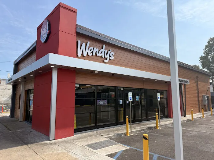 Wendy's Picture 6