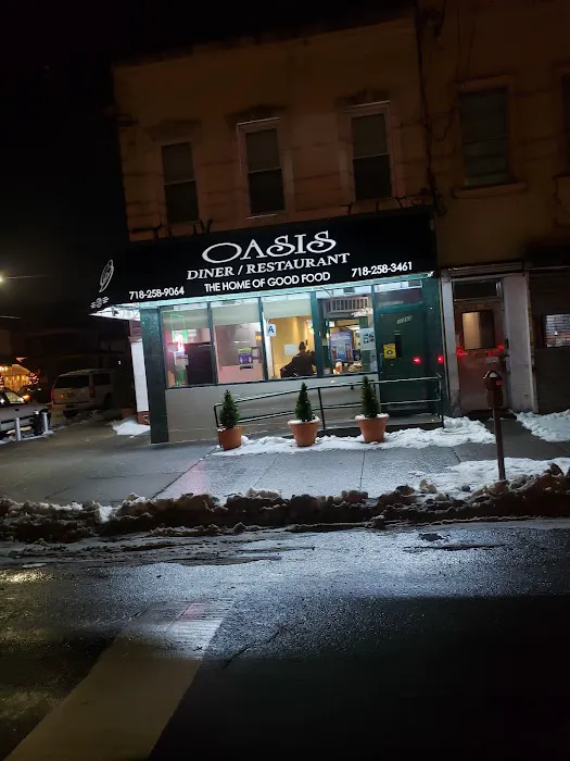 Oasis Diner Picture 4