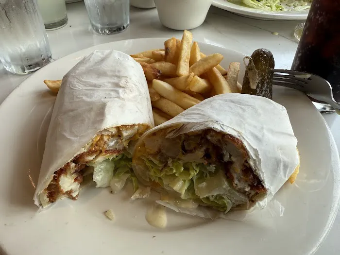 Oasis Diner Picture 2
