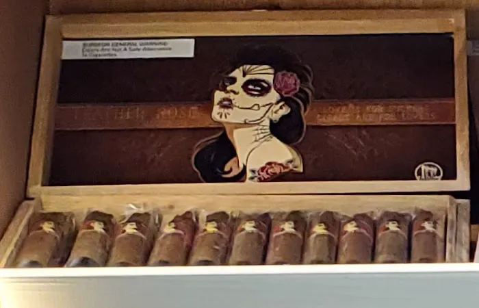 Lucky Seven Deli & Cigar Shop Picture 10