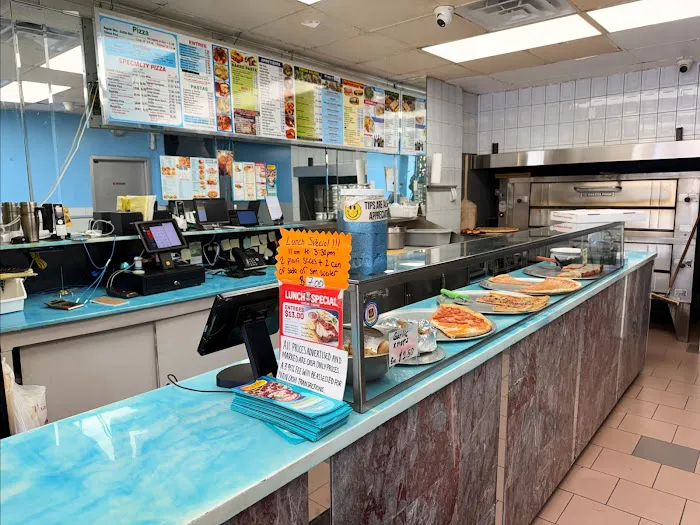 Quentin Pizza Picture 4