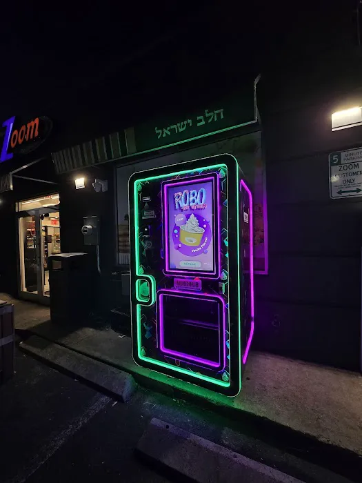 MunchHub Ice Cream Robot Vending Picture 6