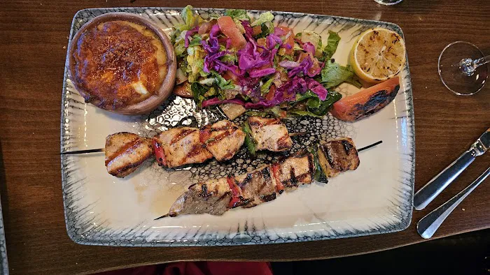 ACherry Restaurant Picture 8