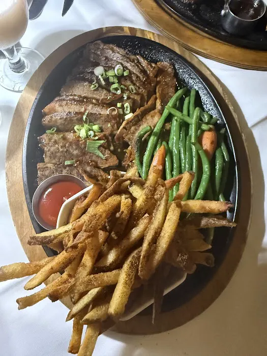 The Loft Steakhouse Picture 2