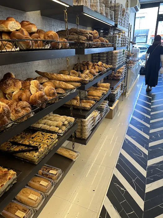 Taam Eden Bakery Picture 10