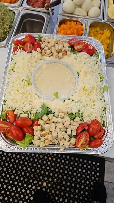 Zoom Food Station Picture 1