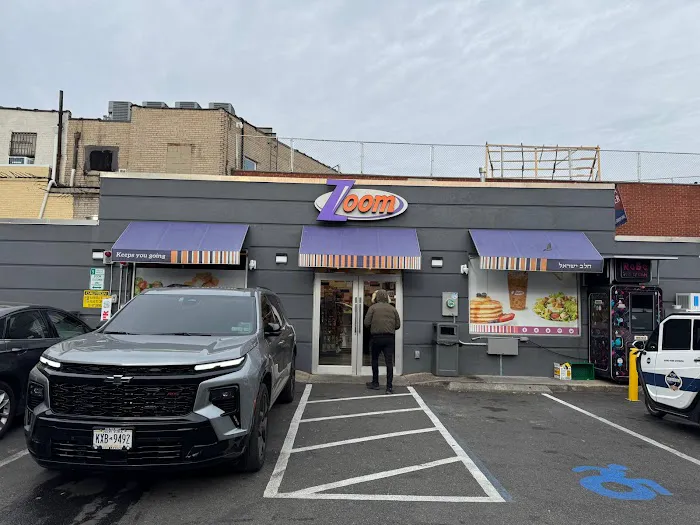 Zoom Food Station Picture 5