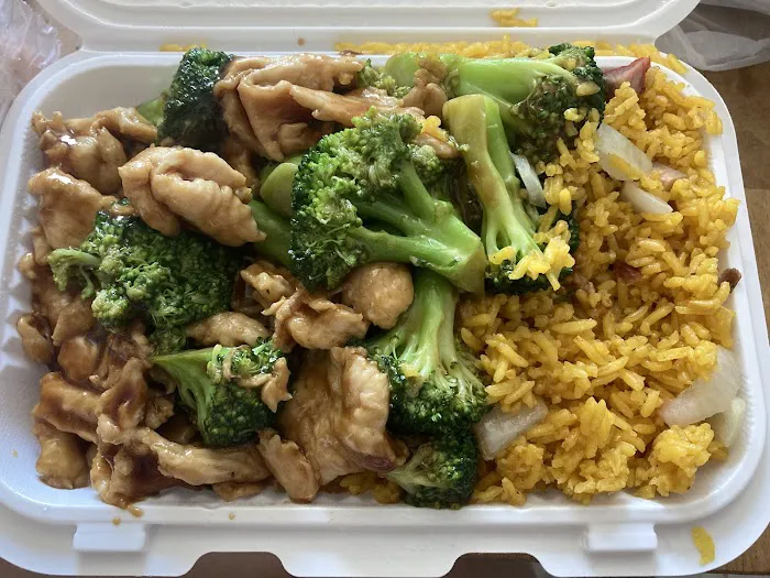 Golden Dragon Picture 10