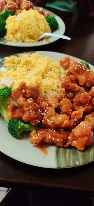 Golden Dragon Picture 1