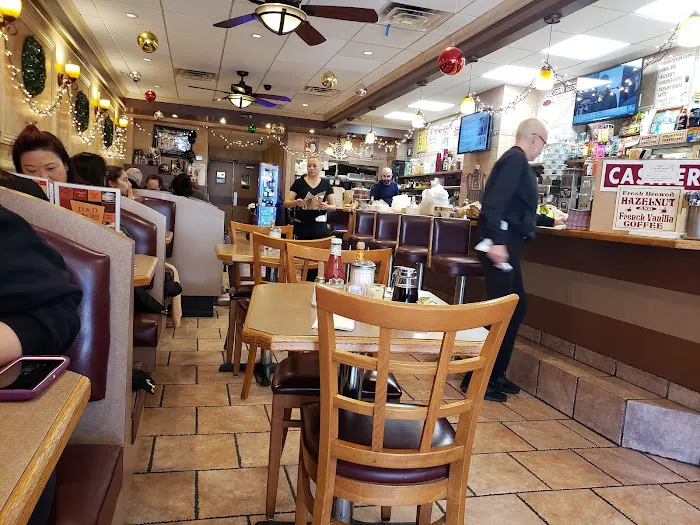 D & D Coffee Shop Picture 6