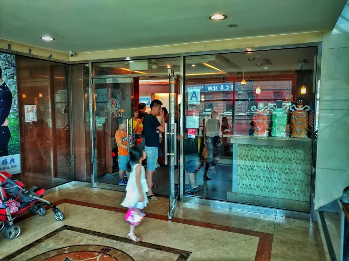 New Pacific Palace Picture 5