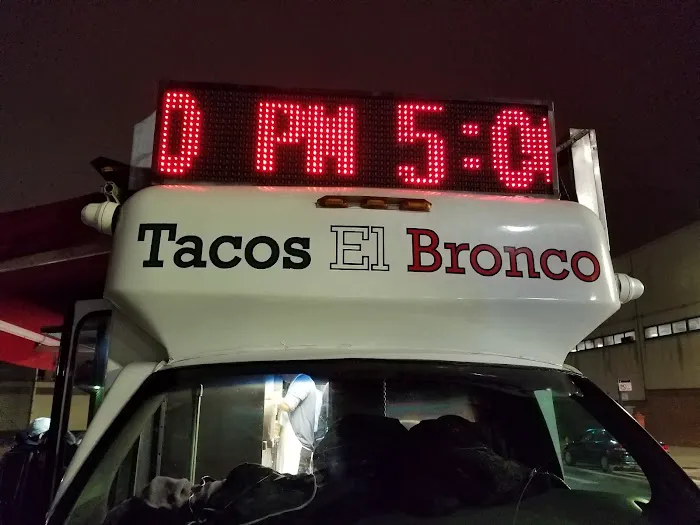 Tacos El Bronco Picture 1