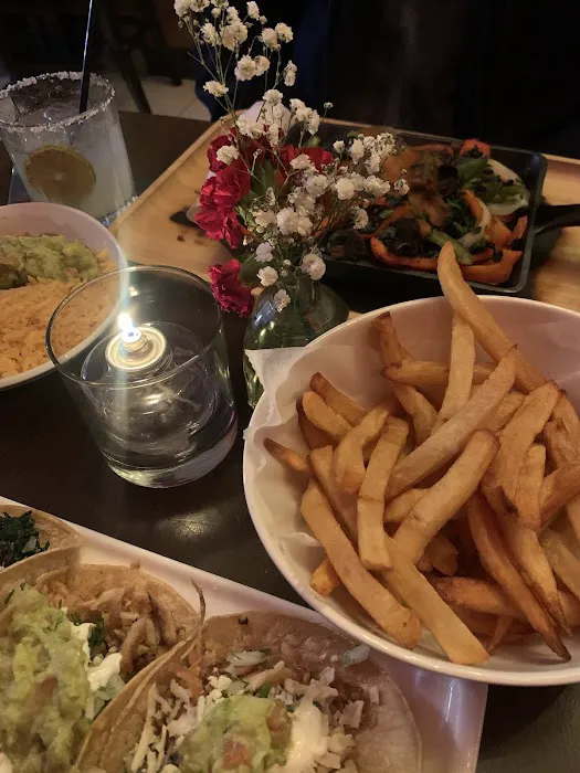 Maria's Bistro Mexicano Picture 1