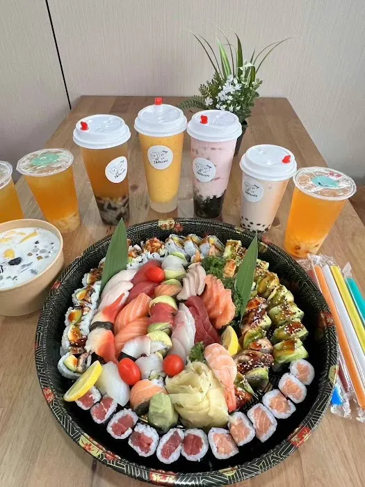 J&A sushi Picture 10