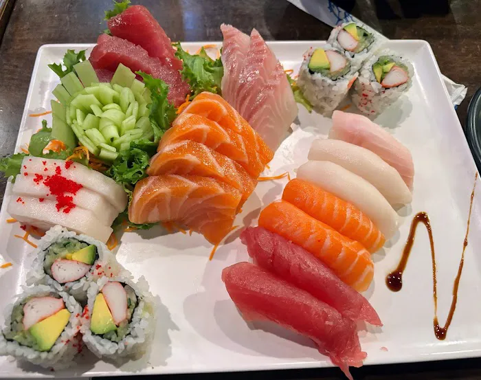 Rakuzen AYCE Sushi Picture 2