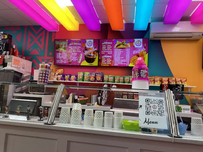Mayas Snack Bar Picture 7