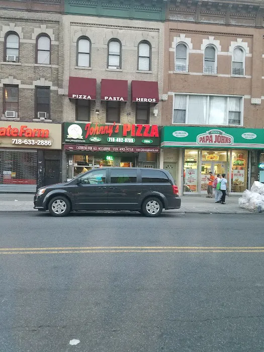 Johnny's Pizzeria Picture 6