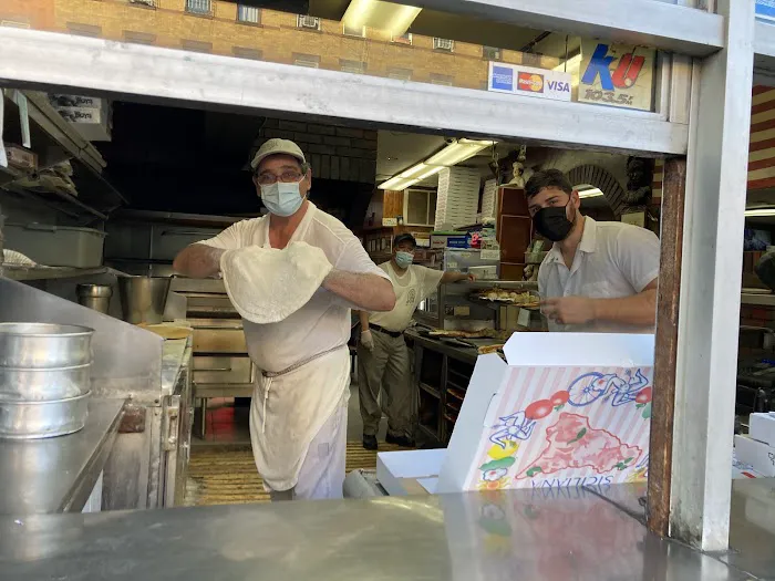 Johnny's Pizzeria Picture 10