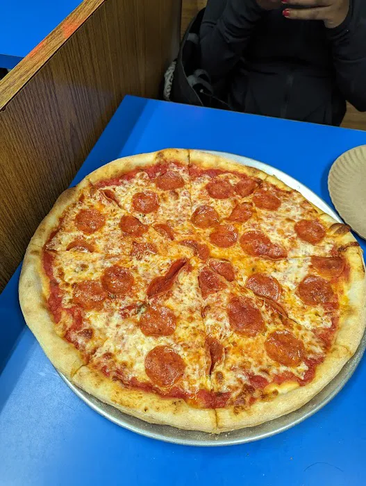 Johnny's Pizzeria Picture 5