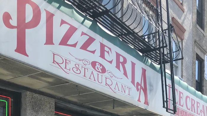 Masters Pizza & Ice Cream Picture 4